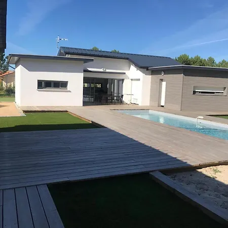 Holiday home Maison De A - Confort Moderne Proche Ocean - Fr-1-50-177 *
