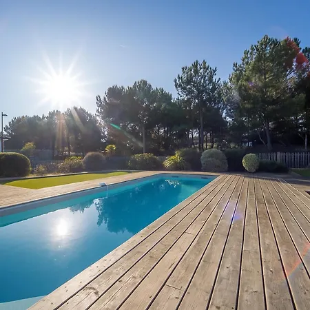 Сasa de vacaciones Maison De à - Confort Moderne Proche Océan - Fr-1-50-177 *