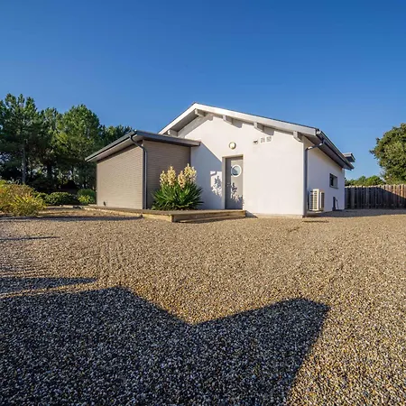 Сasa de vacaciones Maison De à - Confort Moderne Proche Océan - Fr-1-50-177